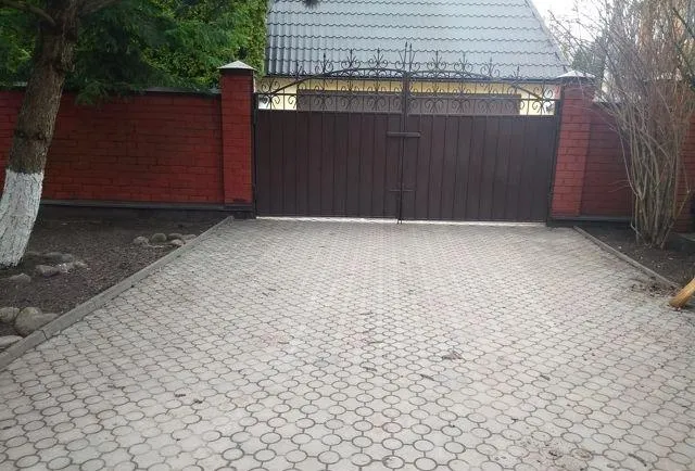 Дом, 500 кв.м на участке 10 сот