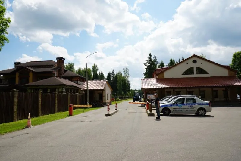 Коттеджный посёлок «Ваутутинки Luxury (Ваутутинки Лакшери)»