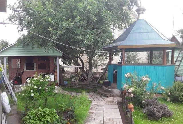 Дом, 50 кв.м на участке 2 сот