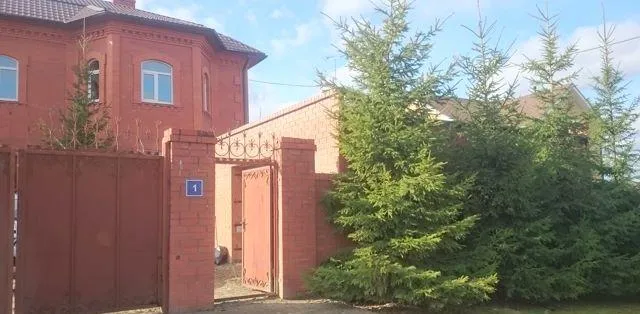 Дом, 280 кв.м на участке 9.8 сот