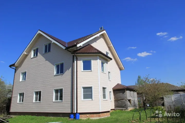 Дом, 400 кв.м на участке 20 сот