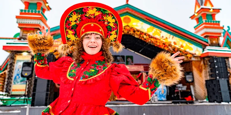 Музыкальная программа, театр и анимация: Масленица в Москве