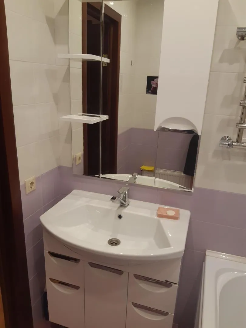 2-комн. квартира, 73/52/15.3