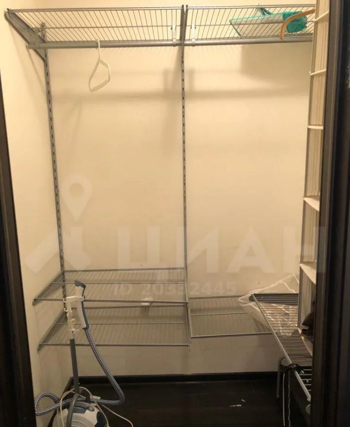 2-комн. квартира, 64.3/33/13