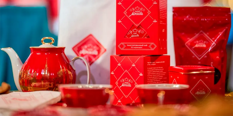 Опера «Чаепитие с графиней» в аутентичных интерьерах Петровского дворца