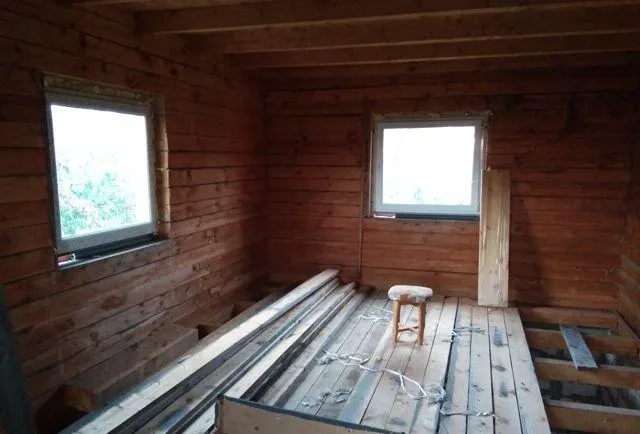 Дом, 205 кв.м на участке 8 сот