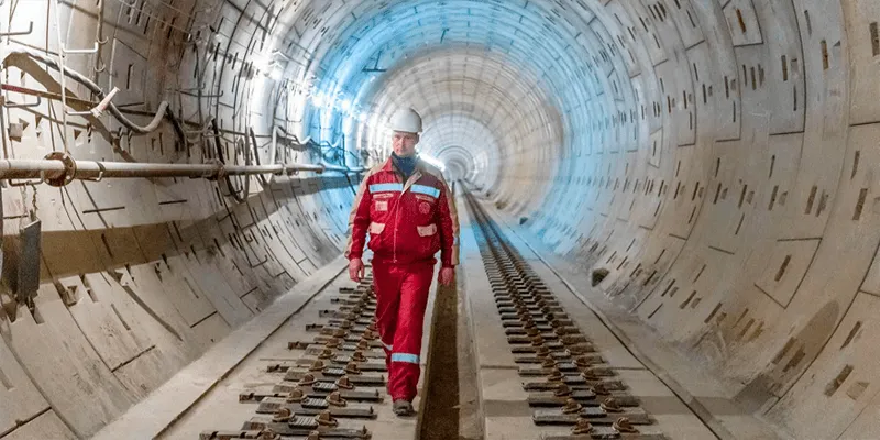 Завершен монтаж обходного тоннеля в камере перепуска на станции Достоевская