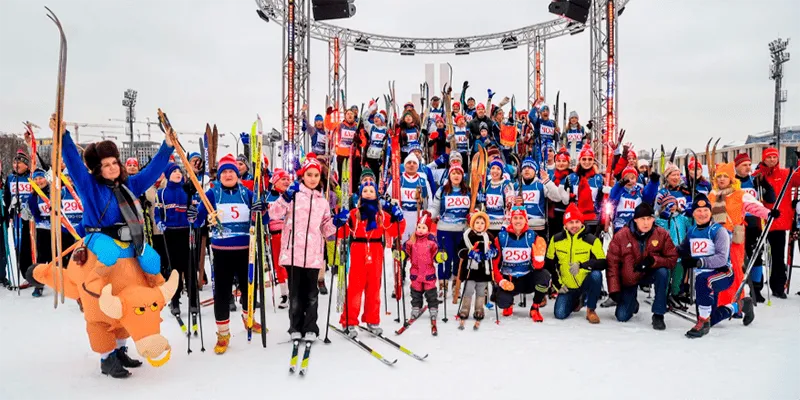 Ретрогонка в Лужниках: как Москва закрыла лыжный сезон