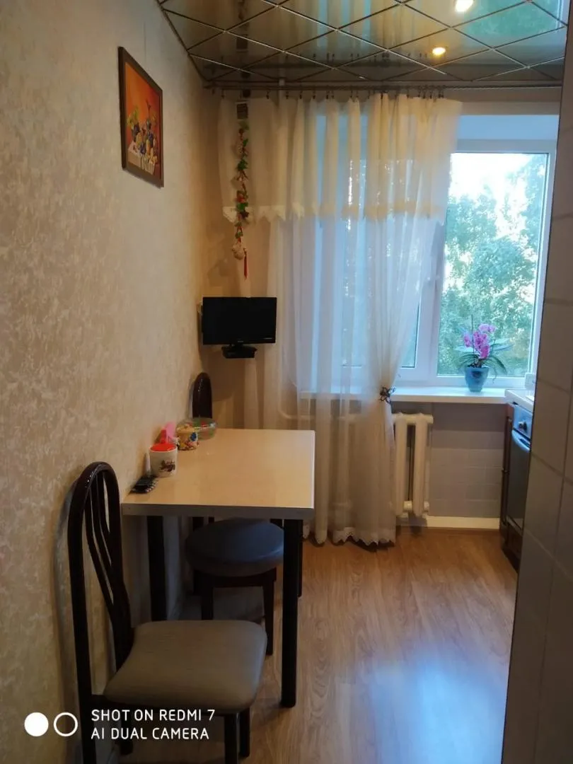 3-комн. квартира, 56/38.5/7