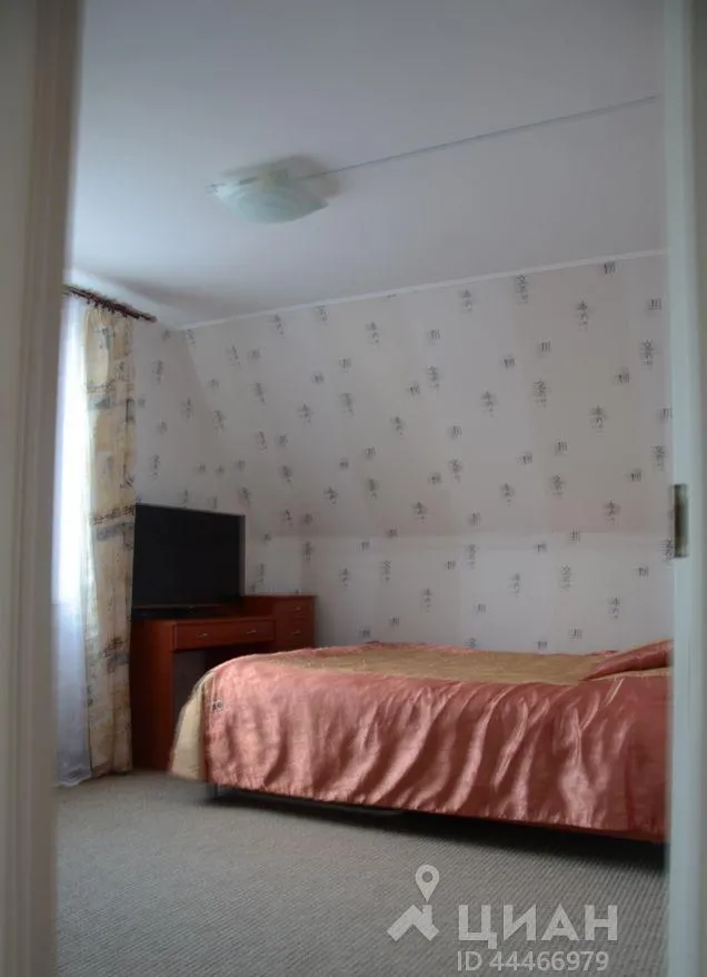 Дом, 100 кв.м на участке 18 сот