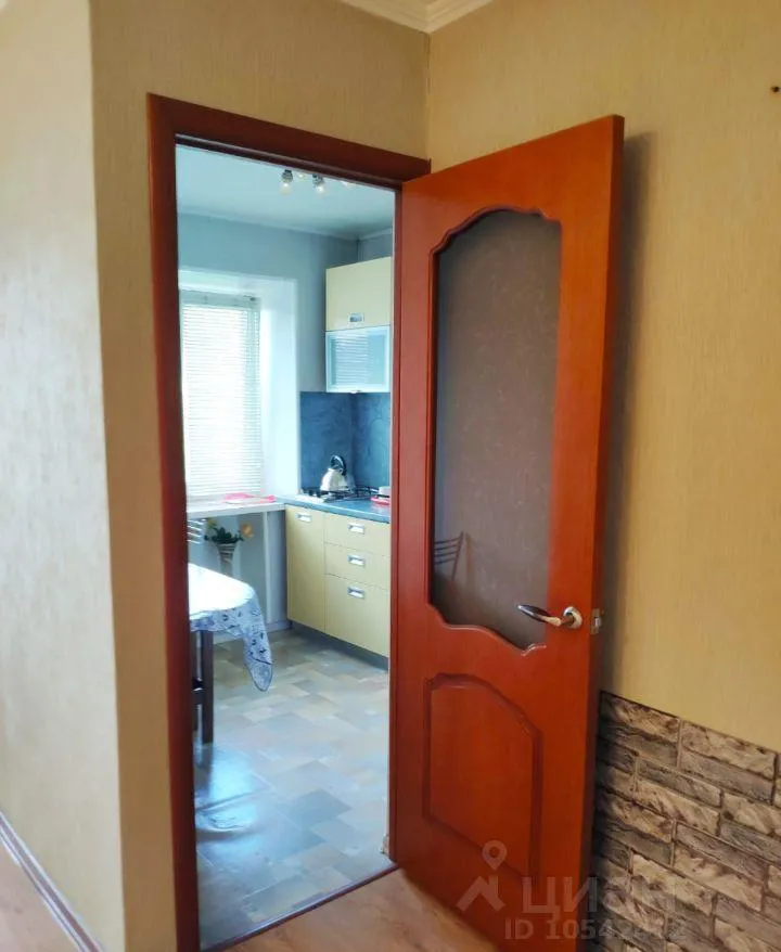 1-комн. квартира, 30.4/17.4/6