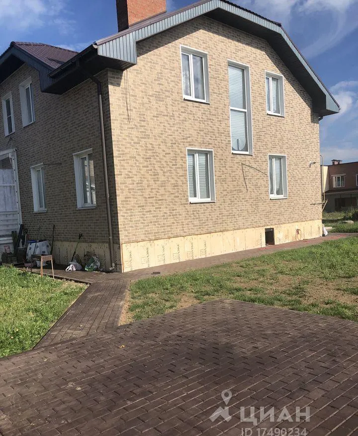 Дом, 122 кв.м на участке 4 сот