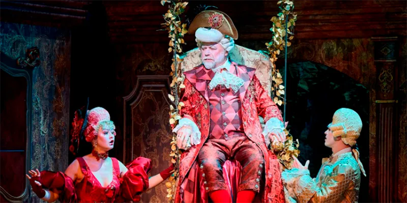 Леонид Якубович на сцене и оживающие рисунки: куда сходить в городские театры Москвы