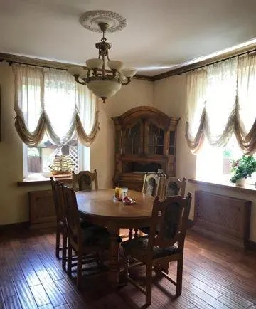 Дом, 320 кв.м на участке 10 сот