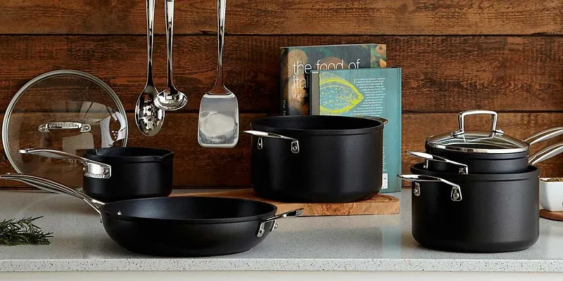 Как выбрать кастрюлю: руководство по материалам и размерам