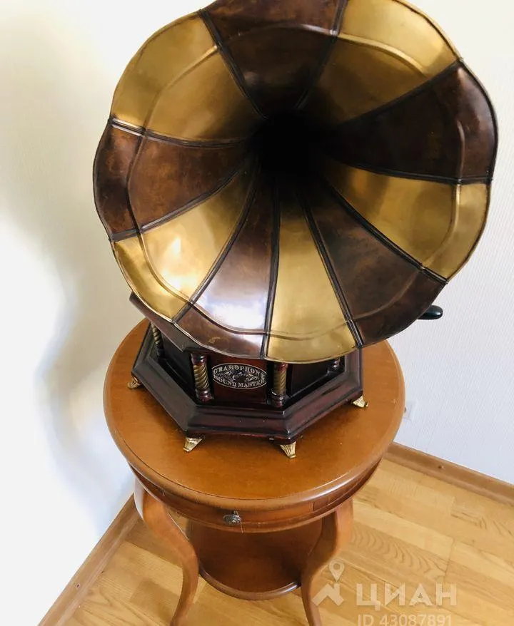 Дом, 350 кв.м на участке 14 сот