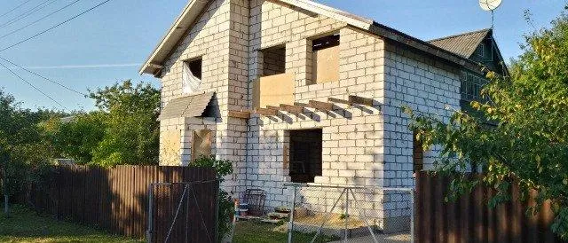 Дом, 120 кв.м на участке 8.2 сот