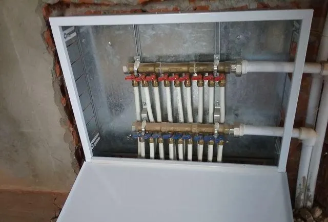 Дом, 280 кв.м на участке 9.8 сот