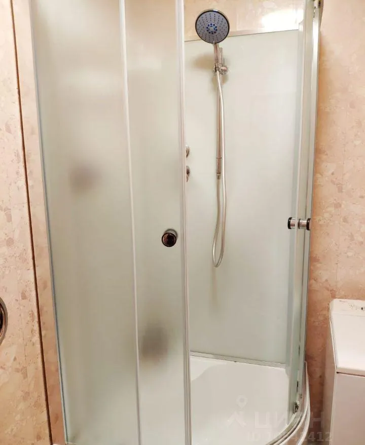 1-комн. квартира, 30.4/17.4/6