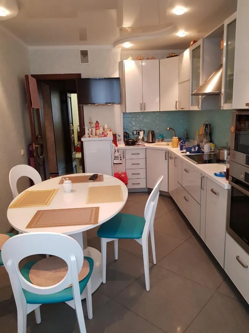 3-комн. квартира, 81/50/14