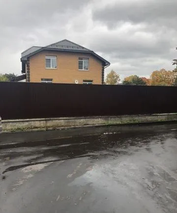 Дом, 335 кв.м на участке 7 сот