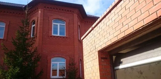 Дом, 280 кв.м на участке 9.8 сот