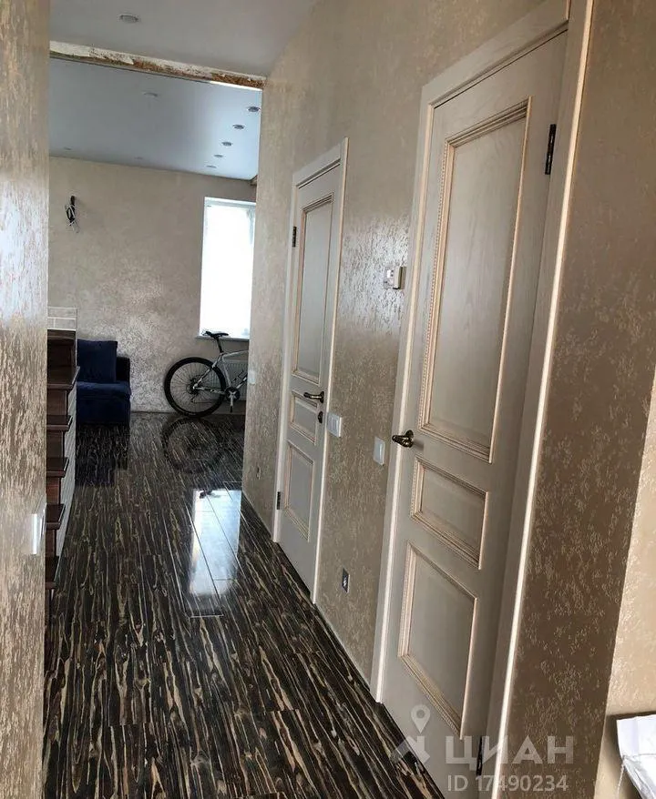 Дом, 122 кв.м на участке 4 сот