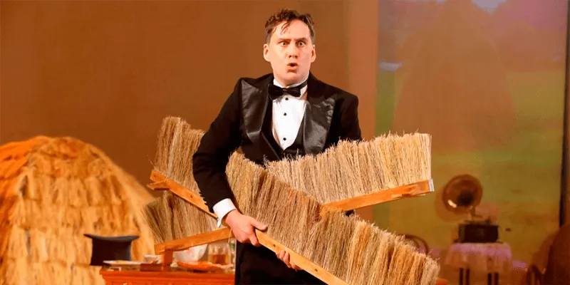 Весенние спектакли в театре «Школа драматического искусства» — билеты на «Мосбилете»