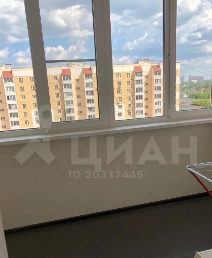 2-комн. квартира, 64.3/33/13