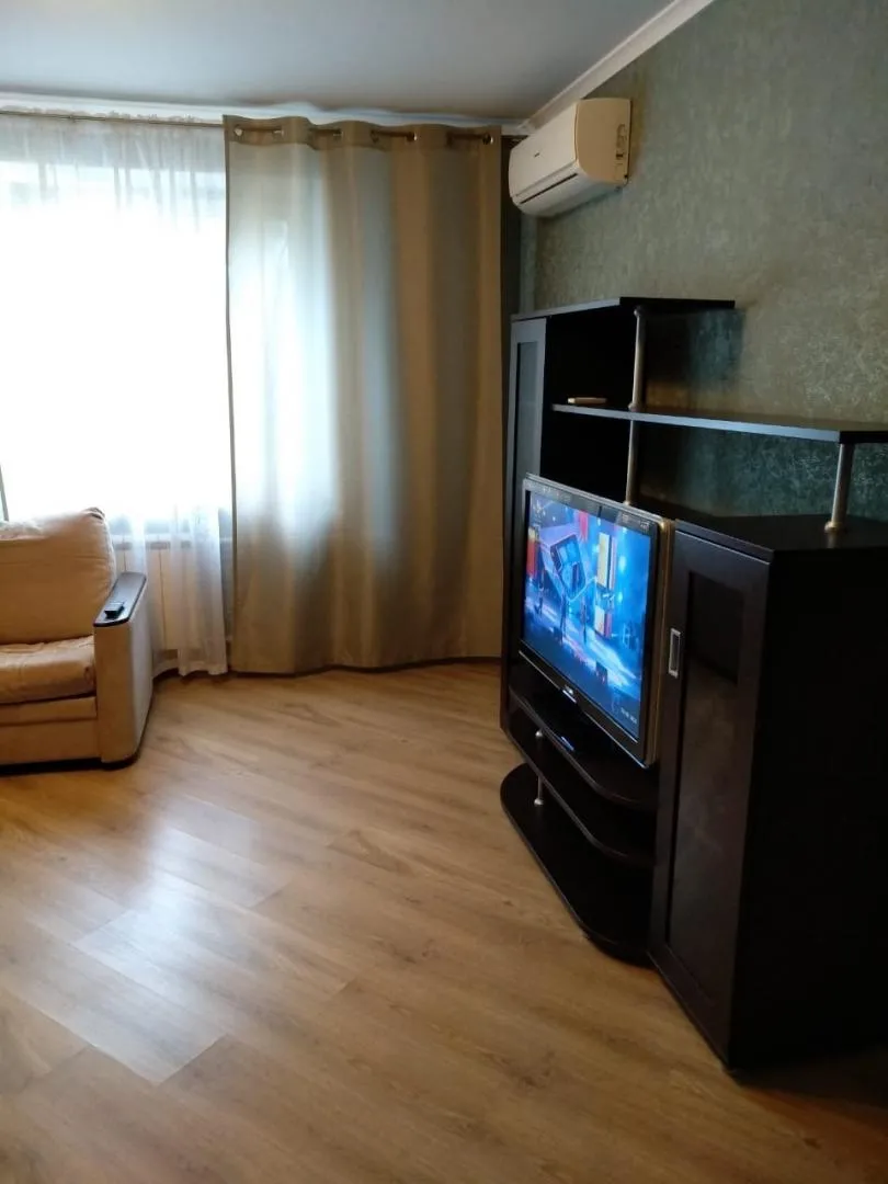 2-комн. квартира, 55.2/30/9