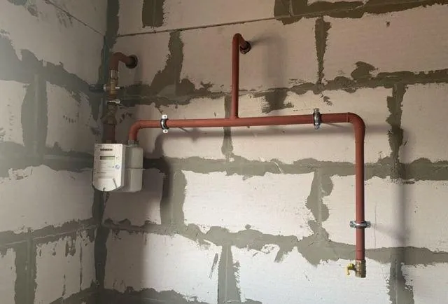 Дом, 240 кв.м на участке 6 сот