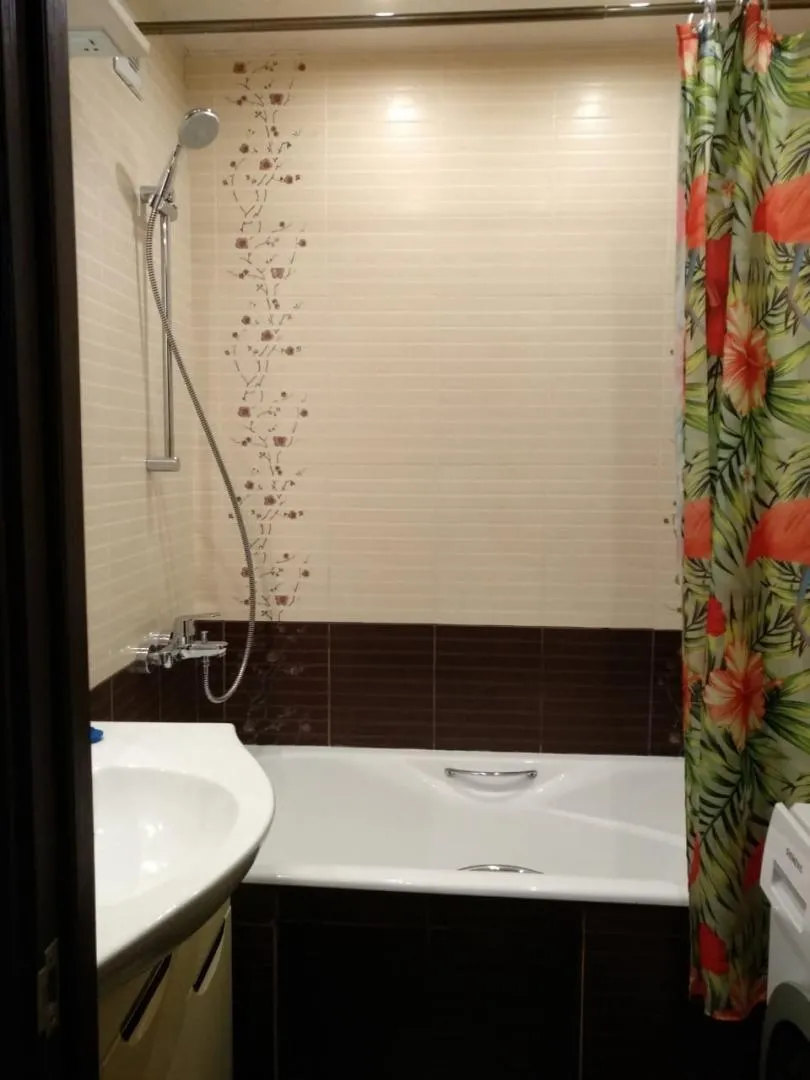 2-комн. квартира, 55.2/30/9