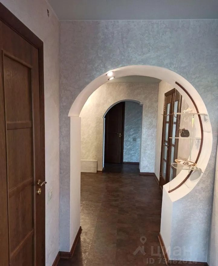 3-комн. квартира, 87.6/49.5/9.3