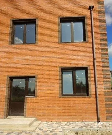 Дом, 130 кв.м на участке 2 сот