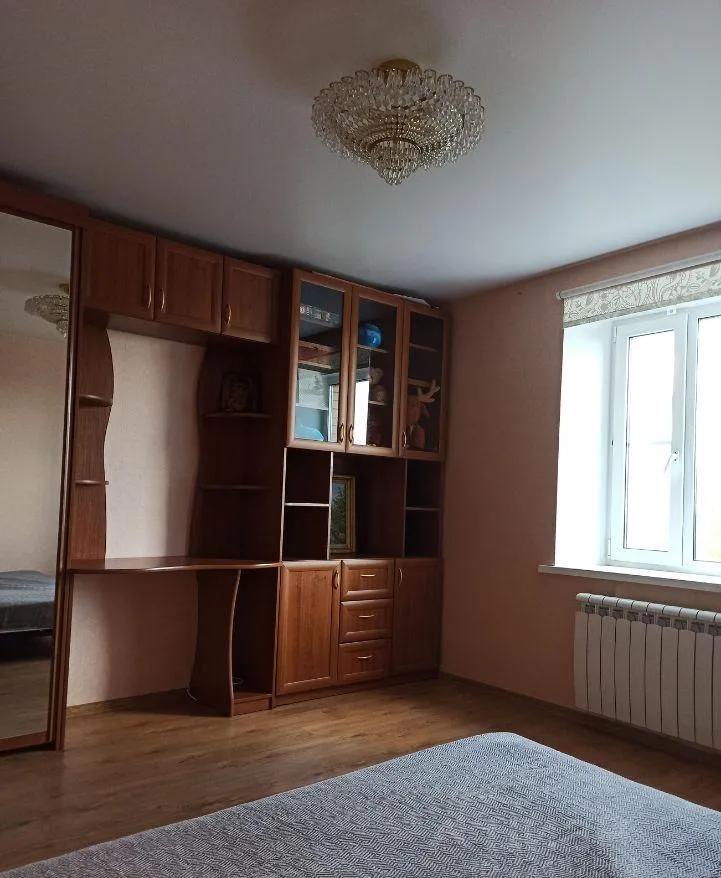 3-комн. квартира, 87.6/49.5/9.3