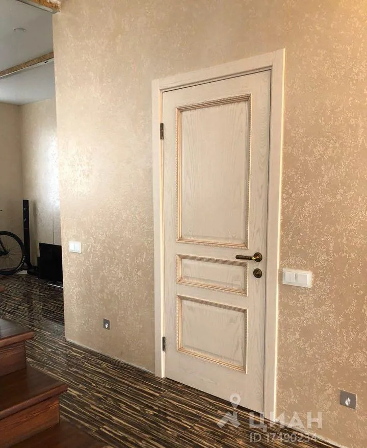 Дом, 122 кв.м на участке 4 сот