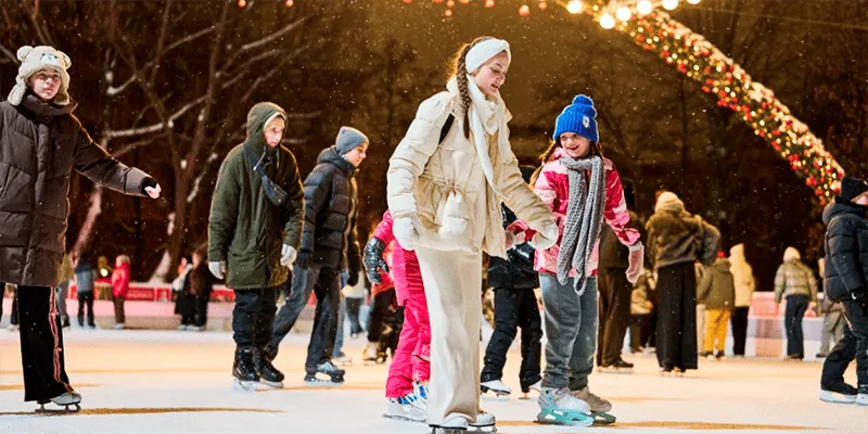 Программа «Ночь на катке»: музыка, танцы и мастер-классы под открытым небом