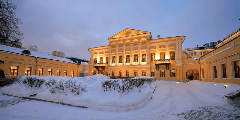 Уникальная библиотека Пушкина в Москве: экскурсии, книги и свадьбы