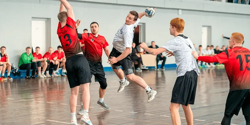 В Москве оборудовали 37 площадок для игры в гандбол: где тренируются более 5,6 тысячи спортсменов