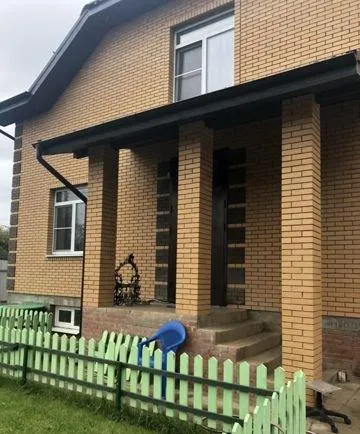 Дом, 335 кв.м на участке 7 сот