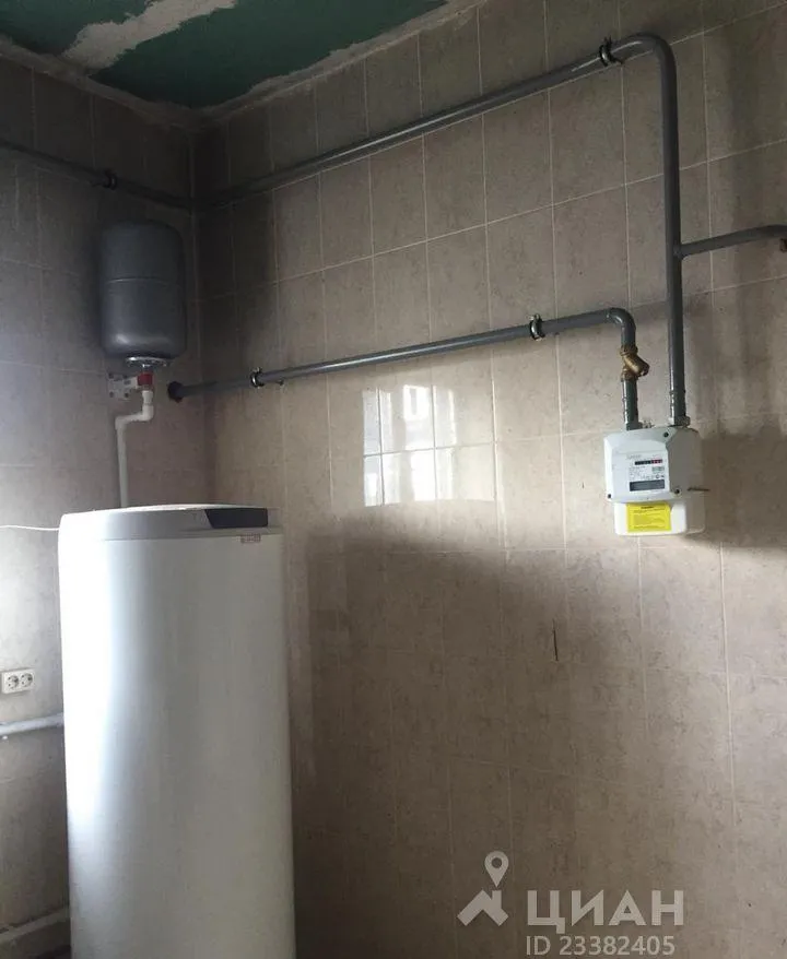 Дом, 230 кв.м на участке 8 сот