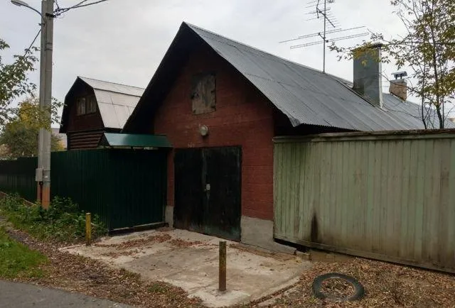 Дом, 300 кв.м на участке 18 сот