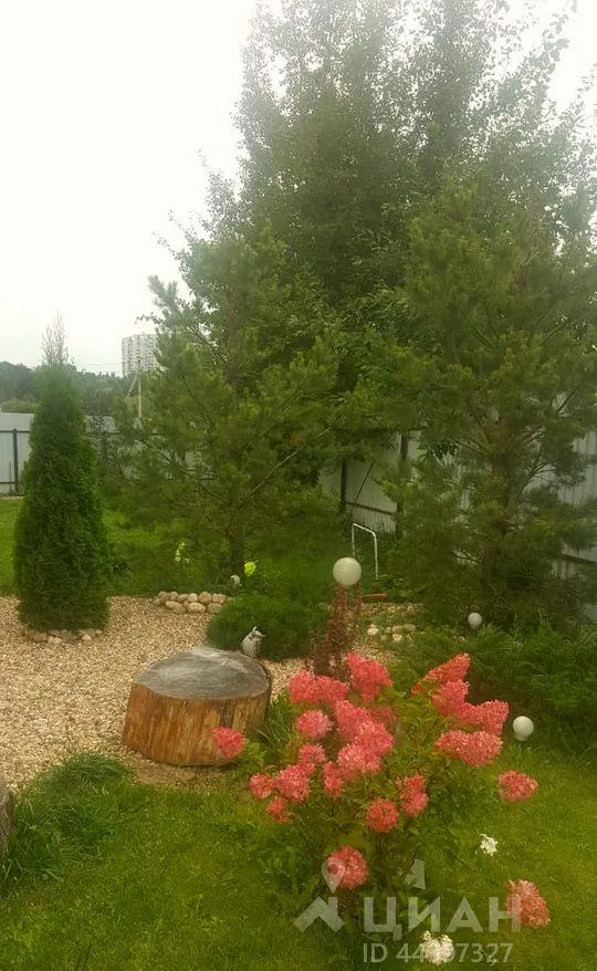 Дом, 170 кв.м на участке 8.5 сот