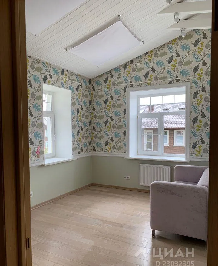 Дом, 150 кв.м на участке 3 сот