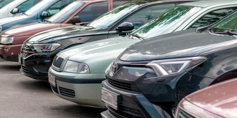 Более 1200 брошенных автомобилей утилизировали в Москве с июля 2025 года