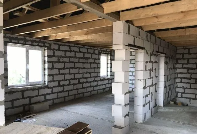 Дом, 240 кв.м на участке 6 сот