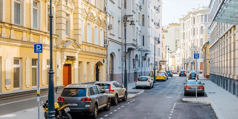 Бесплатная парковка в Москве на майские праздники 2026: даты и зоны с тарифами