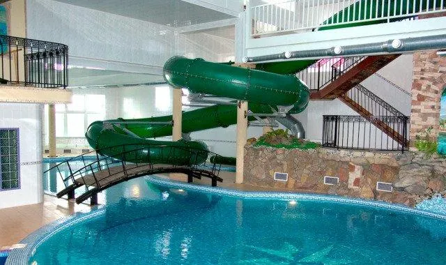 Дом, 320 кв.м на участке 12 сот