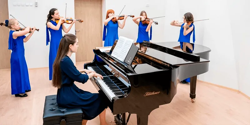 Программа к юбилею Моцарта в Москве: афиша на февраль 2025