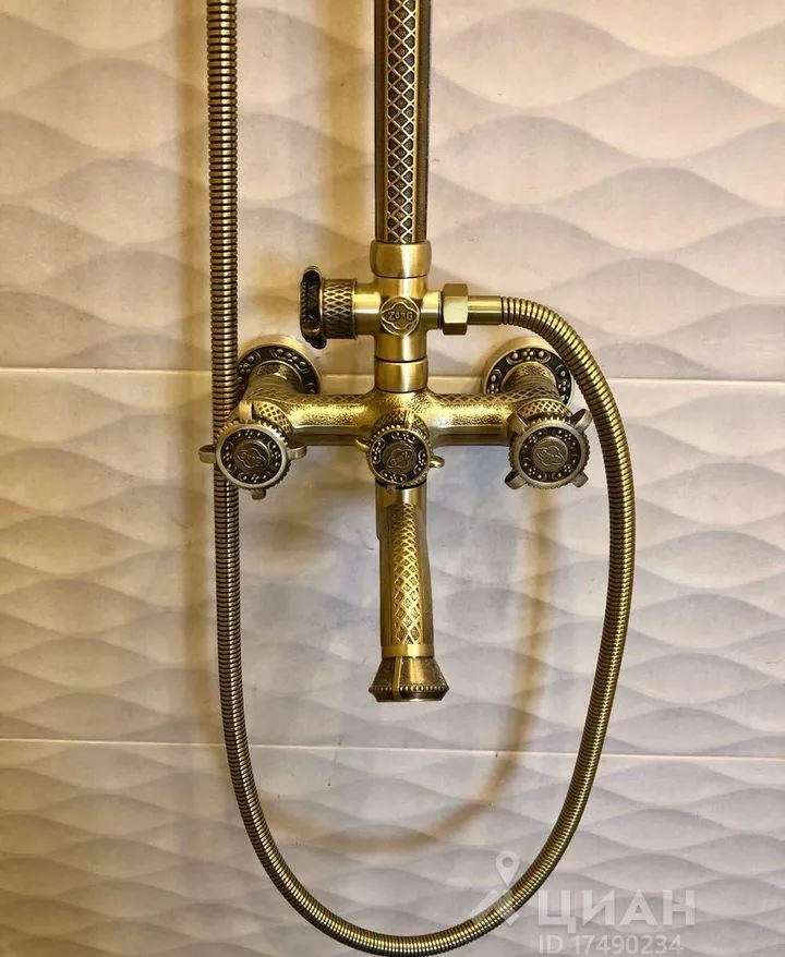 Дом, 122 кв.м на участке 4 сот